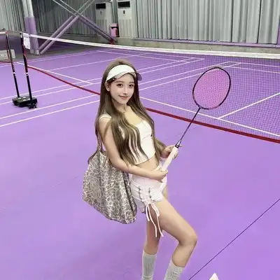 段悦承